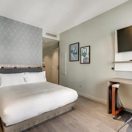 Mode Aparthotel 4*