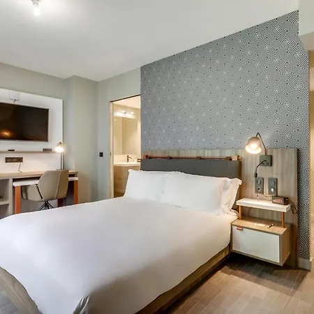 Aparthotel Mode 4*