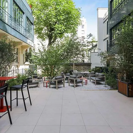 Aparthotel Mode 4*