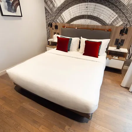 Mode Aparthotel 4*