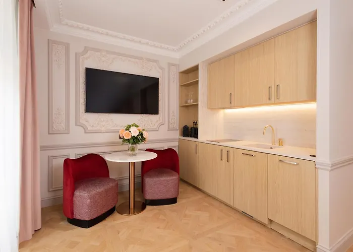 Hotel apartamentowy Mode 4*